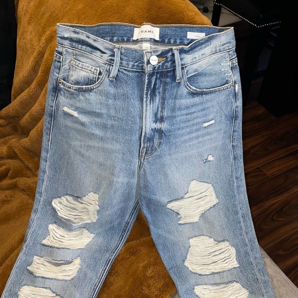 Frame Denim Le Piper Jean Ellington Rips Cropped Jeans - Picture 5 of 13